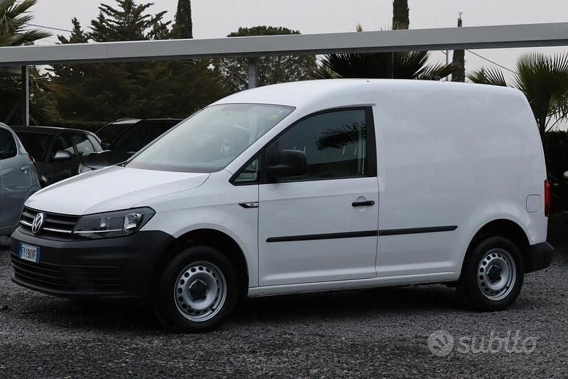 Usata VW Caddy Business 75 CV (55 kW) 2019 Bianco Monovolume