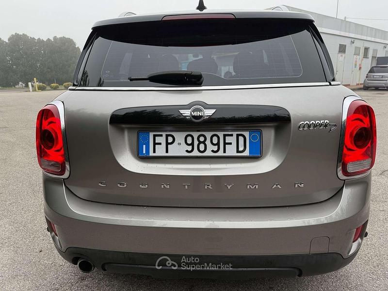 Usata Mini Cooper Countryman Hype 150 CV (110 kW) 2018 Gray SUV