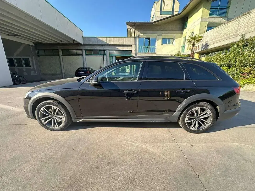 Usata Audi A4 Allroad Business 204 CV (150 kW) 2023 Nero Station wagon