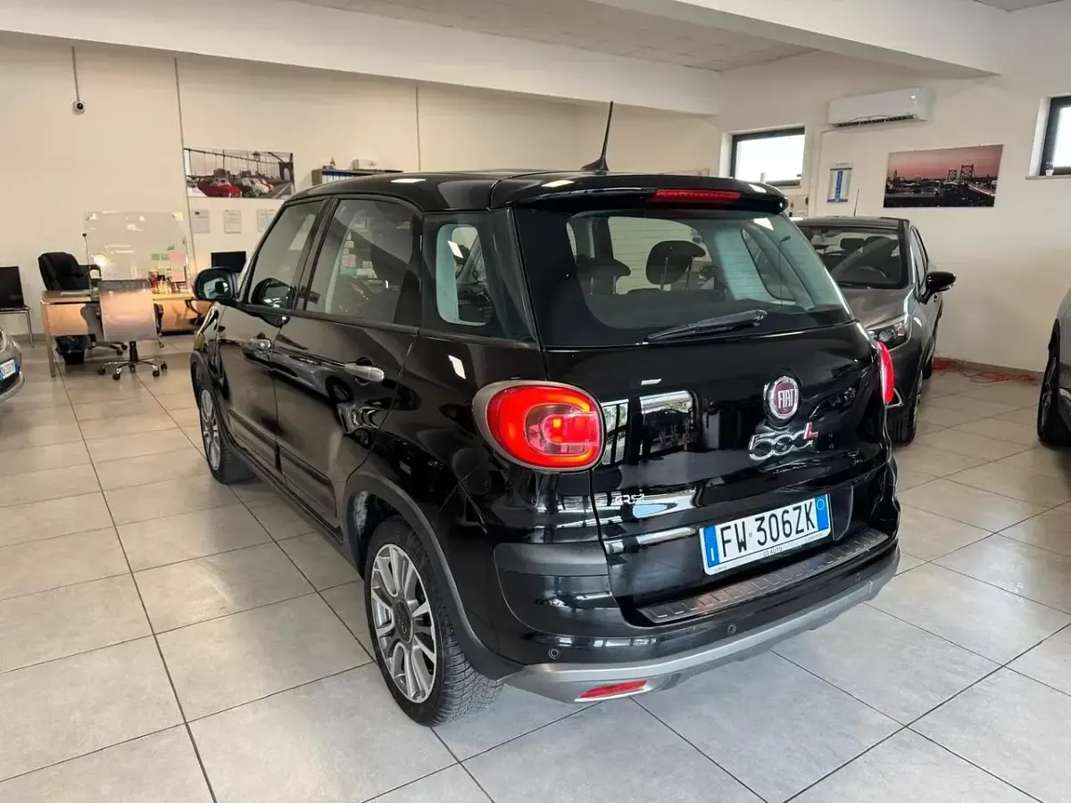 Usata Fiat 500L Cross 95 CV (69 kW) 2019 Nero Monovolume