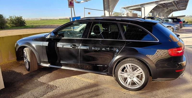 Usata Audi A4 Allroad Business Plus 190 CV (139 kW) 2015 Nero Station wagon