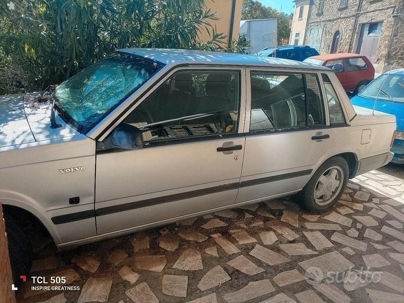 Usata Volvo 740 1989 Grigio Berlina