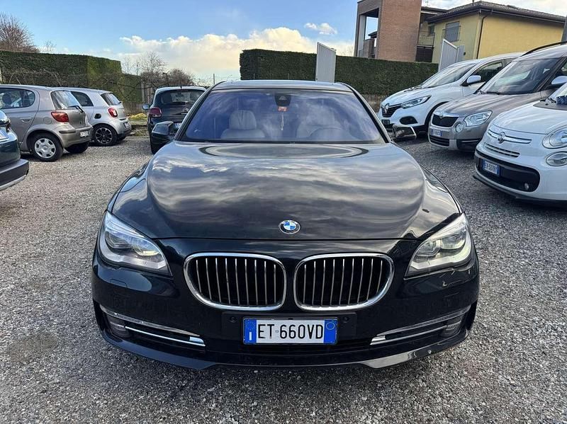 Usata BMW 740 313 CV (230 kW) 2014 Other Berlina