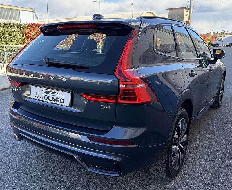 Usata Volvo XC60 Plus 197 CV (144 kW) 2022 Blu/azzurro SUV