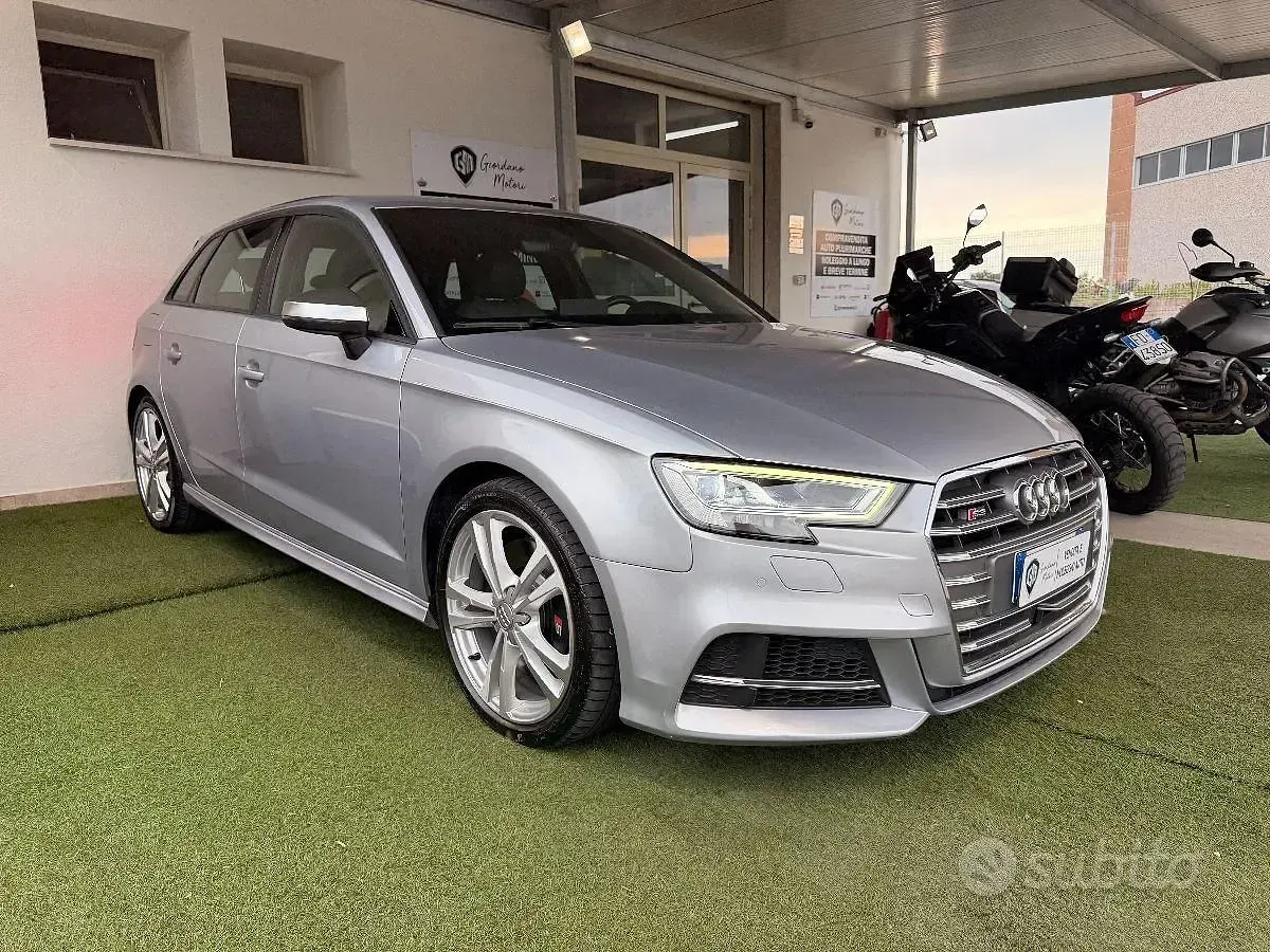 Usata Audi A3 300 CV (220 kW) 2020 Argento Berlina