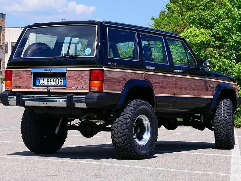 Usata Jeep Wagoneer Limited 177 CV (130 kW) 1988 Nero SUV