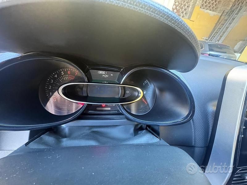 Usata Renault Clio IV 73 CV (53 kW) 2018 Bianco Utilitaria