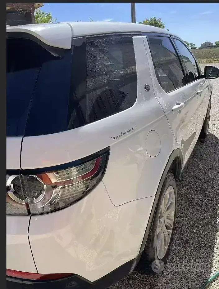 Usata Land Rover Discovery Sport HSE 179 CV (131 kW) 2015 Bianco SUV