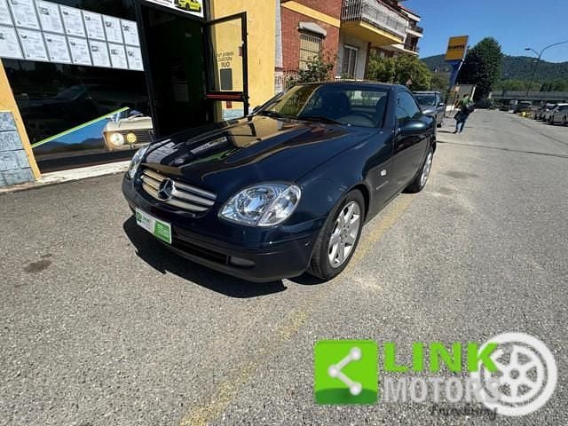 Usata Mercedes SLK200 192 CV (141 kW) 1998 Blu Cabrio