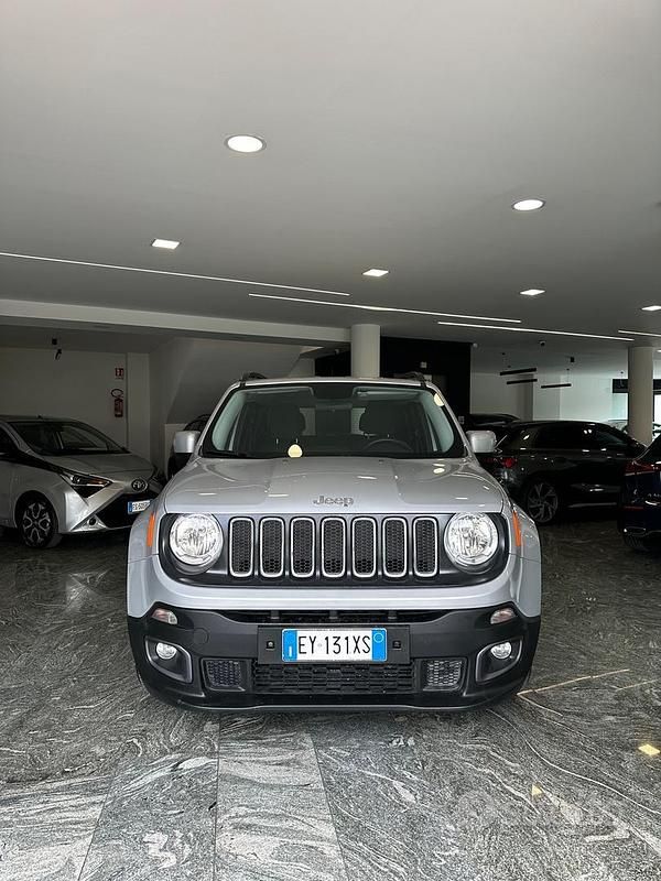 Usata Jeep Renegade Longitude 120 CV (88 kW) 2015 Grigio SUV