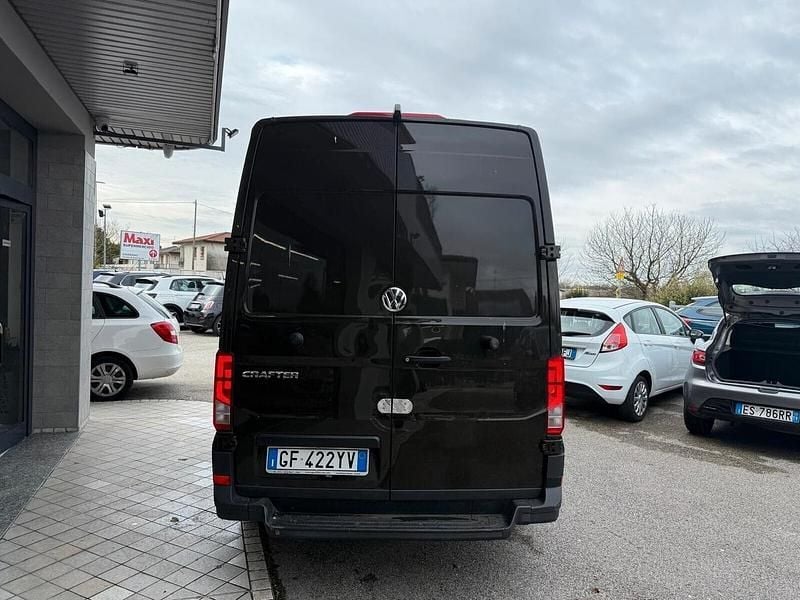 Usata VW Crafter 140 CV (102 kW) 2021 Marrone Furgone