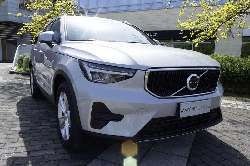 Usata Volvo XC40 Core 163 CV (119 kW) 2025 Bianco SUV