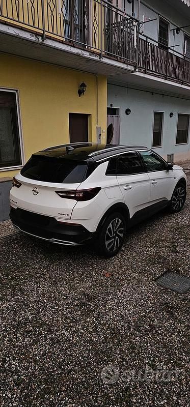 Usata Opel Grandland X 130 CV (95 kW) 2019 Bianco SUV