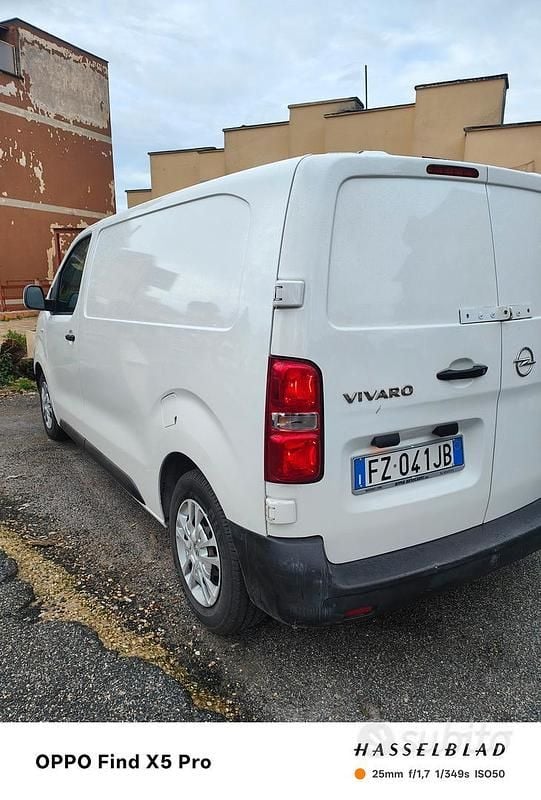 Usata Opel Vivaro 2019 Bianco Monovolume
