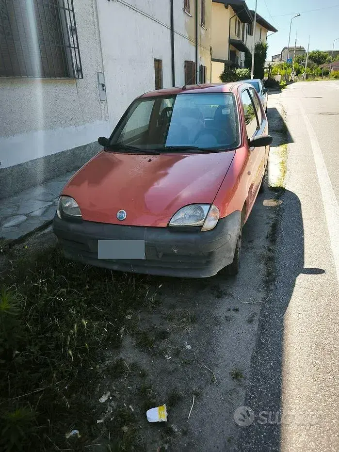 Usata Fiat 600 54 CV (39 kW) 2006 Utilitaria