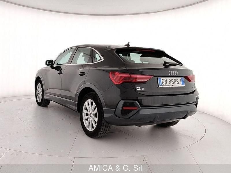 Usata Audi Q3 Sportback Business Plus 150 CV (110 kW) 2023 Nero SUV