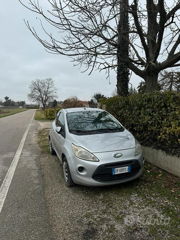 Usata Ford Ka 75 CV (55 kW) 2010 Grigio Utilitaria