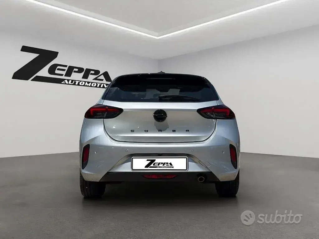 Usata Opel Corsa 101 CV (74 kW) 2025 Grigio Utilitaria