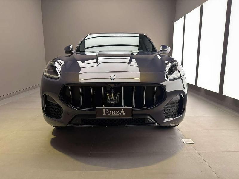 Nuova Maserati Grecale 250 CV (183 kW) 2025 Night interaction SUV