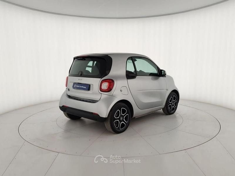 Usata Smart ForFour Electric Drive Passion 60 kW (82 CV) 2019 Gray Utilitaria