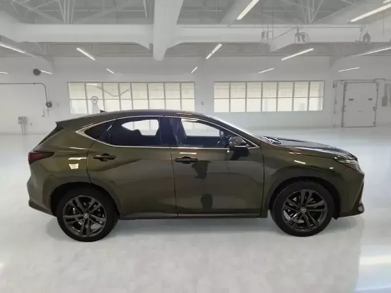 Usata Lexus NX350h 190 CV (139 kW) 2023 Verde SUV