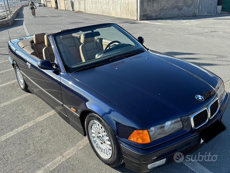 Usata BMW 320 Cabriolet 150 CV (110 kW) 1998 Blu Cabrio
