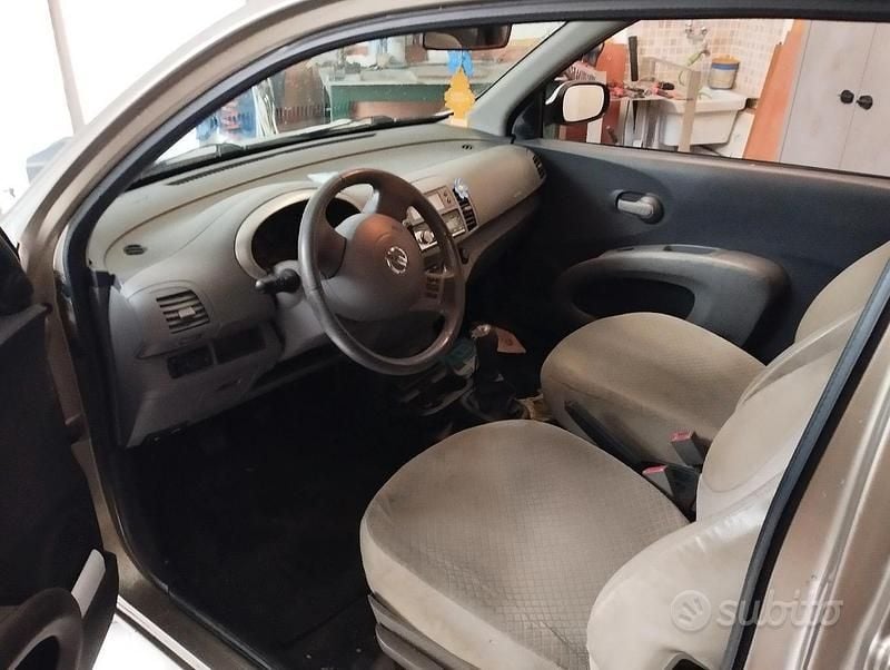 Usata Nissan Micra 80 CV (58 kW) 2003 Giallo Utilitaria