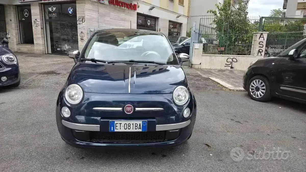 Usata Fiat 500 Lounge 69 CV (50 kW) 2013 Blu Utilitaria