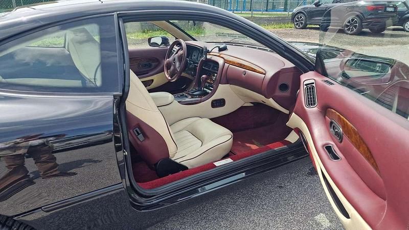 Usata Aston Martin DB7 332 CV (244 kW) 1995 Nero Coupé
