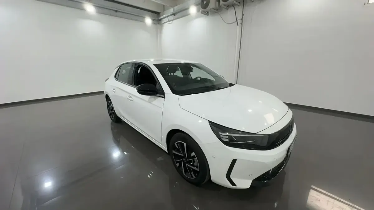 Usata Opel Corsa S 100 CV (73 kW) 2025 Utilitaria