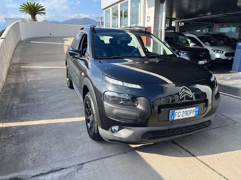 Usata Citroën C4 Feel 99 CV (72 kW) 2016 Nero SUV