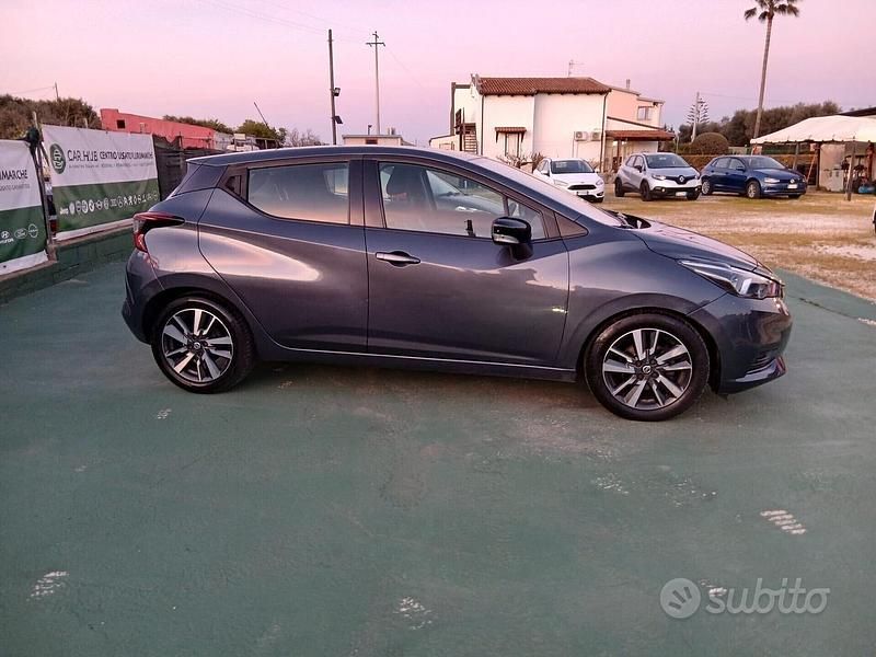 Usata Nissan Micra Acenta 89 CV (65 kW) 2019 Grigio Utilitaria