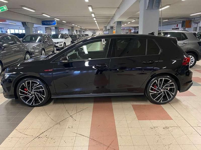 Usata VW Golf VIII GTI 245 CV (180 kW) 2023 Nero Berlina