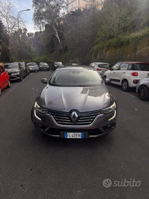Grigio Usata 2018 Renault Talisman Tre volumi | 9999 € (Super prezzo) - Immagine 1/4