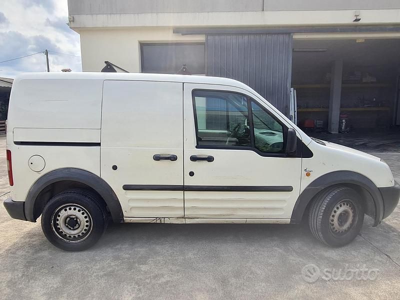 Usata Ford Transit Connect 2006 Monovolume