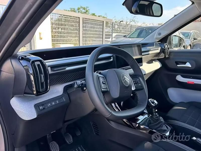 Usata Citroën C3 101 CV (74 kW) 2024 Grigio Berlina