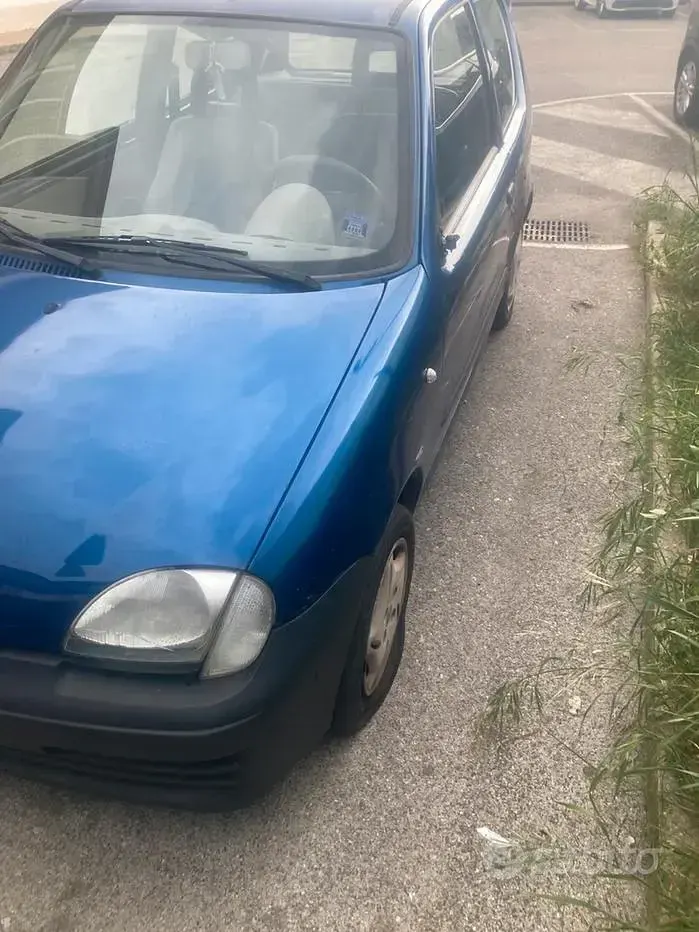 Usata Fiat 600 54 CV (39 kW) 2007 Utilitaria