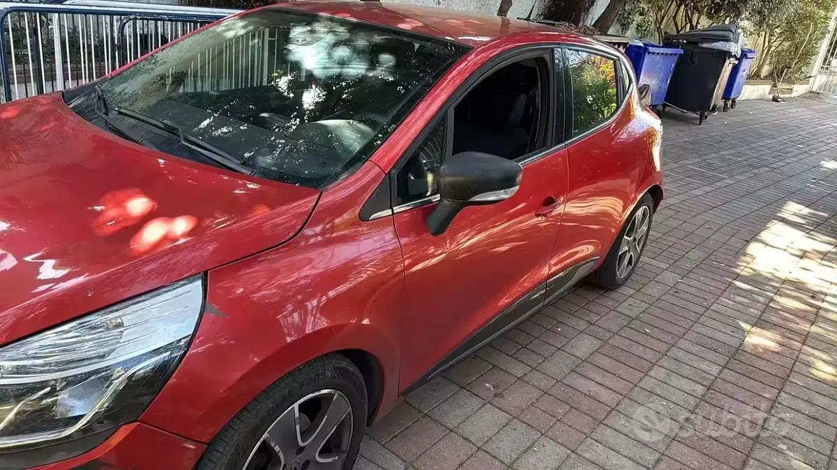 Usata Renault Clio IV 90 CV (66 kW) 2014 Rosso Berlina