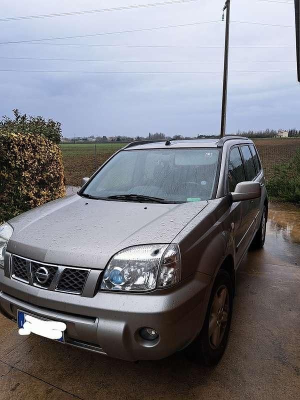Usata Nissan X-Trail 136 CV (100 kW) 2003 SUV