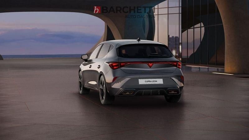 Usata Cupra Leon 204 CV (150 kW) 2024 Magnetic tech Utilitaria
