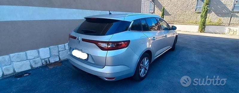 Usata Renault Mégane GrandTour Business 116 CV (85 kW) 2019 Grigio Station wagon