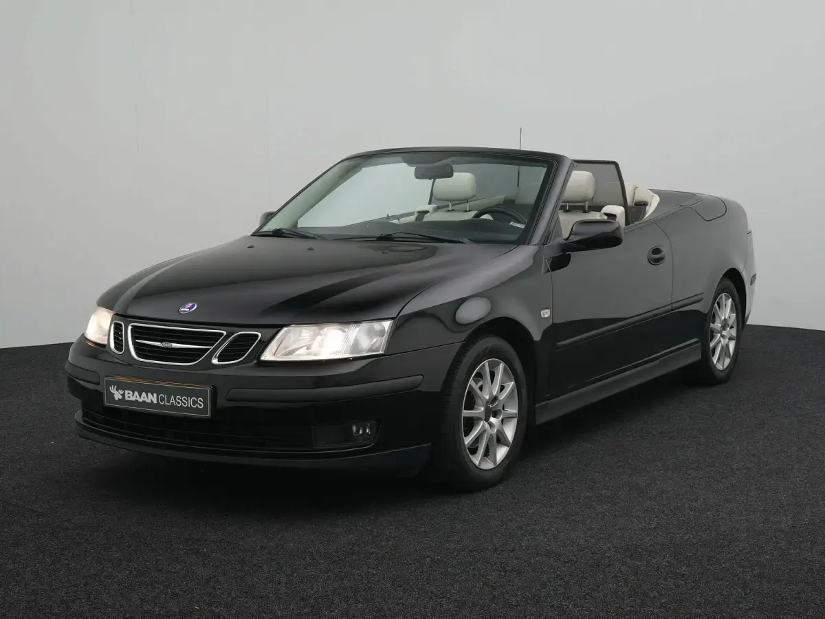 Usata Saab 9-3 175 CV (128 kW) 2005 Nero Cabrio