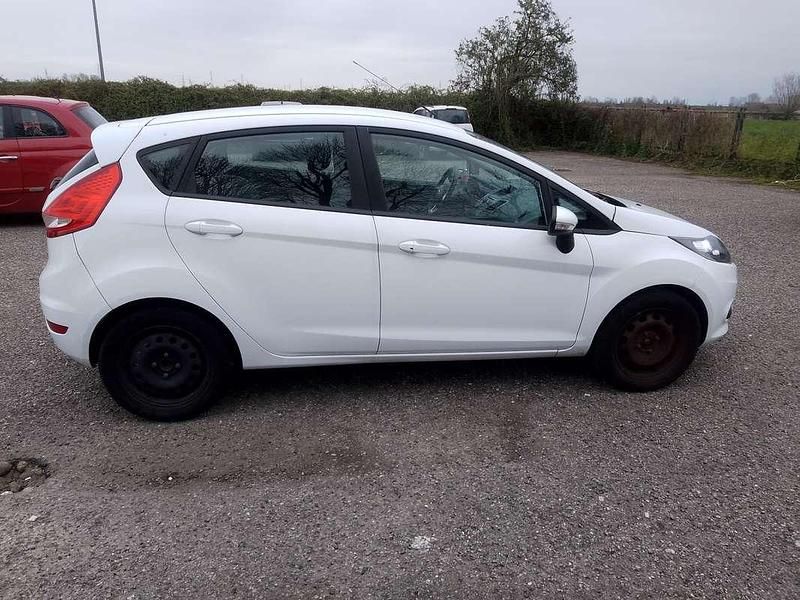 Usata Ford Fiesta 82 CV (60 kW) 2009 Utilitaria