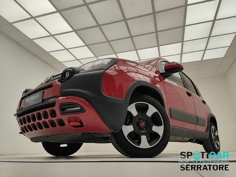 Usata Fiat Panda Cross Cross 69 CV (50 kW) 2024 Rosso Utilitaria