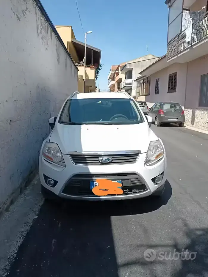 Usata Ford Kuga 136 CV (100 kW) 2014 Bianco SUV