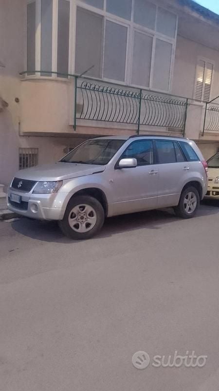 Second-hand Suzuki Grand Vitara 129 CP (94 kW) 2007 SUV