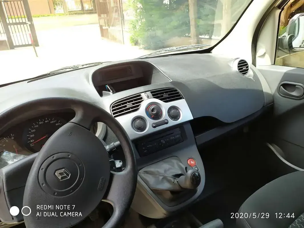 Usata Renault Kangoo 75 CV (55 kW) 2012 Bianco Monovolume