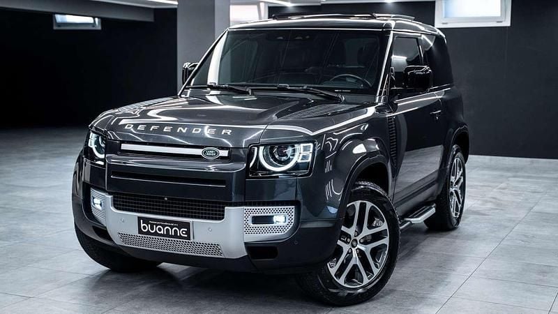 Usata Land Rover Defender HSE Dynamic 249 CV (183 kW) 2021 Storm grey perlato SUV