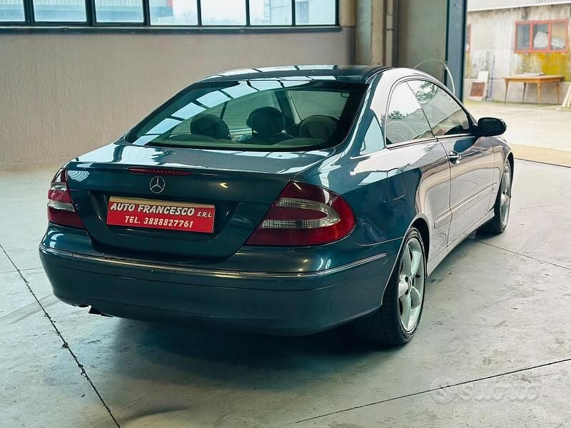 Usata Mercedes CLK270 Avantgarde 170 CV (125 kW) 2004 Blu Coupé