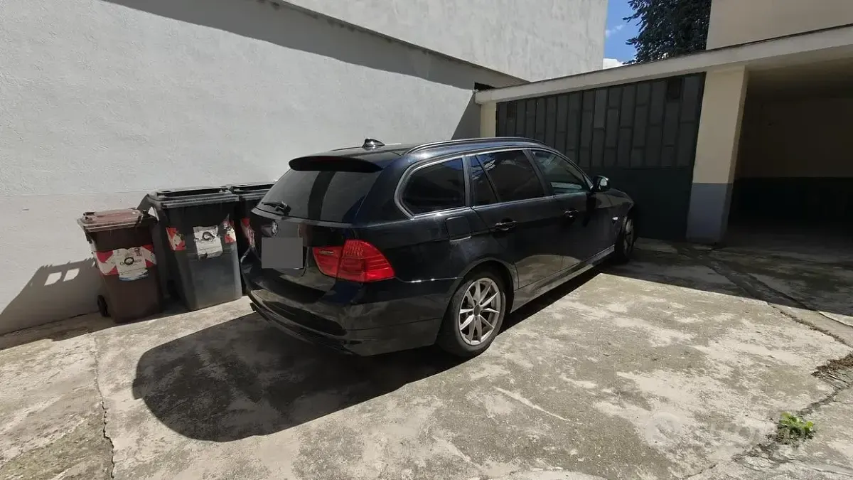 Usata BMW 318 143 CV (105 kW) 2014 Nero Station wagon